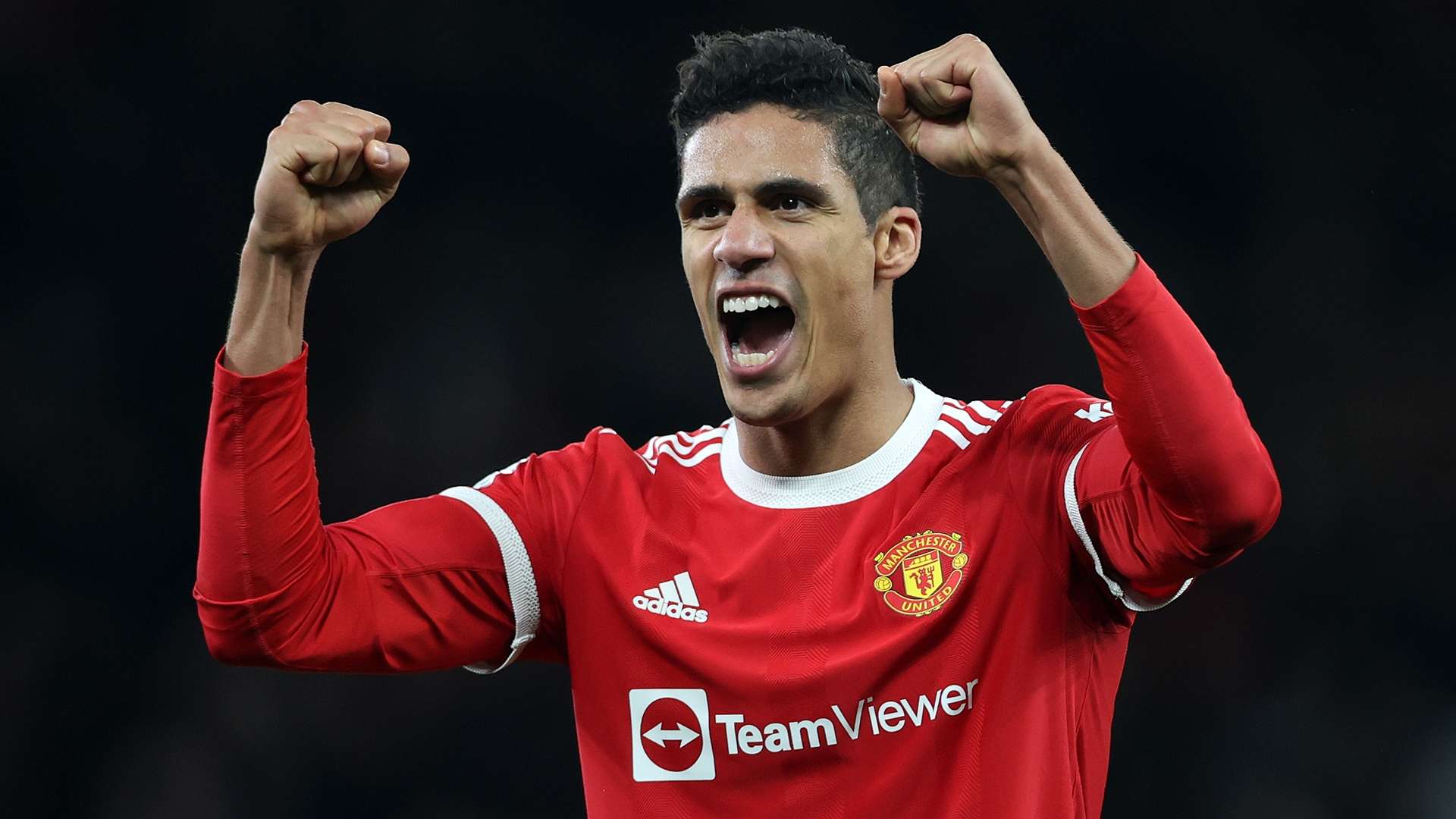 赛中具有更 赛中具有更