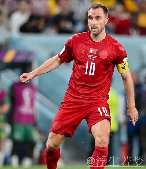 埃里克森确认离开曼联,盼世界杯前争主力,未来去向成谜 埃里克森确认离开曼联,盼世界杯前争主力,未来去向成谜